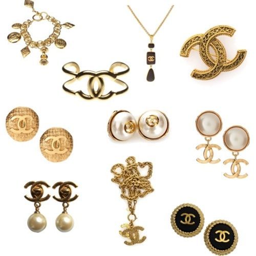 Vintage Chanel jewelry. I have one word- aaaaaahhhhhhhh!