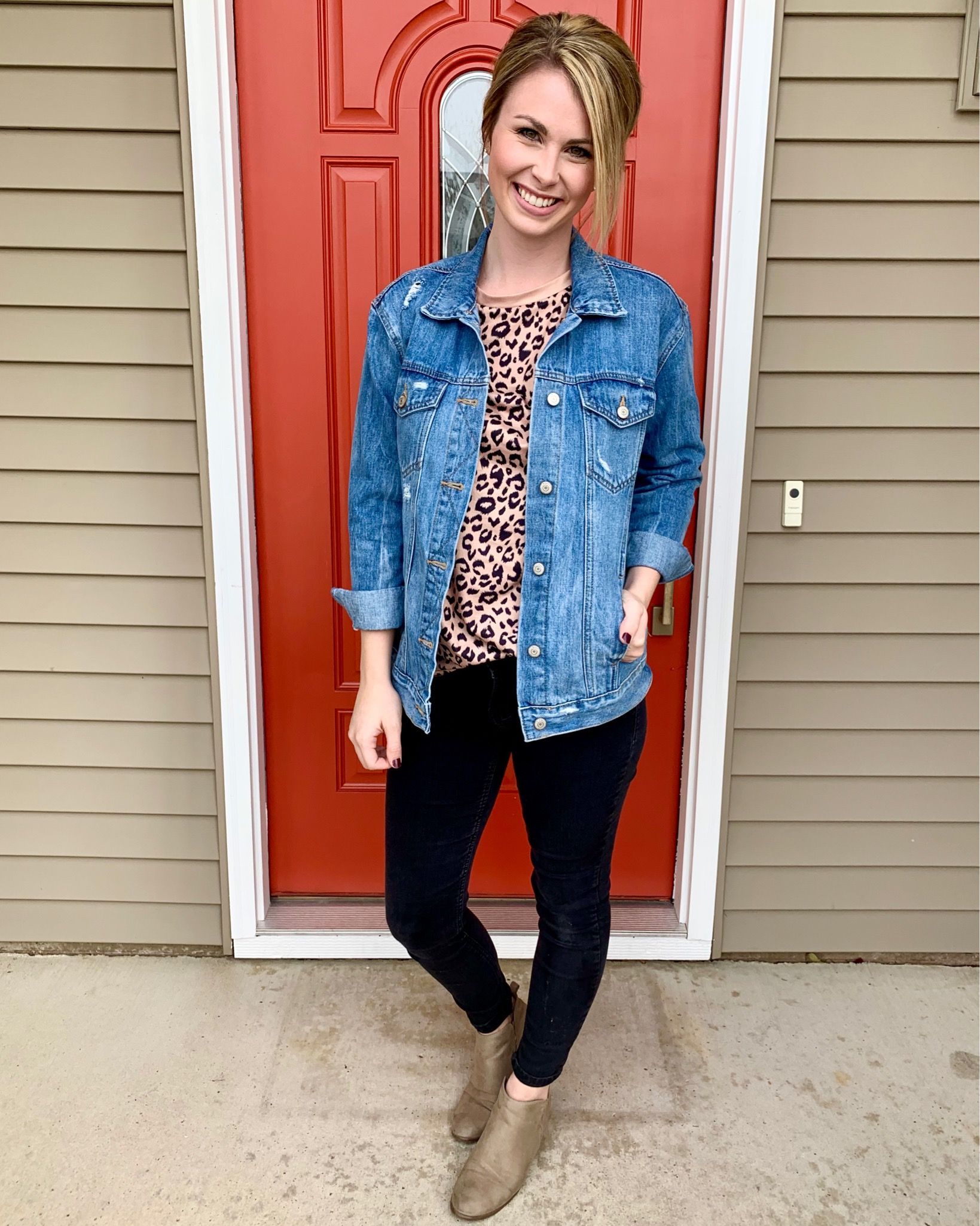 Casual fall outfit - Casual fall outfit -   15 mom style Fall ideas
