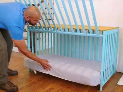 How to Upcycle a Crib Into a Dog Crate - How to Upcycle a Crib Into a Dog Crate -   16 diy Dog kennel ideas