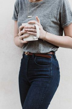 Casual Curves: Casual Style for Hourglass Figures - Casual Curves: Casual Style for Hourglass Figures -   12 style Inspiration hourglass ideas