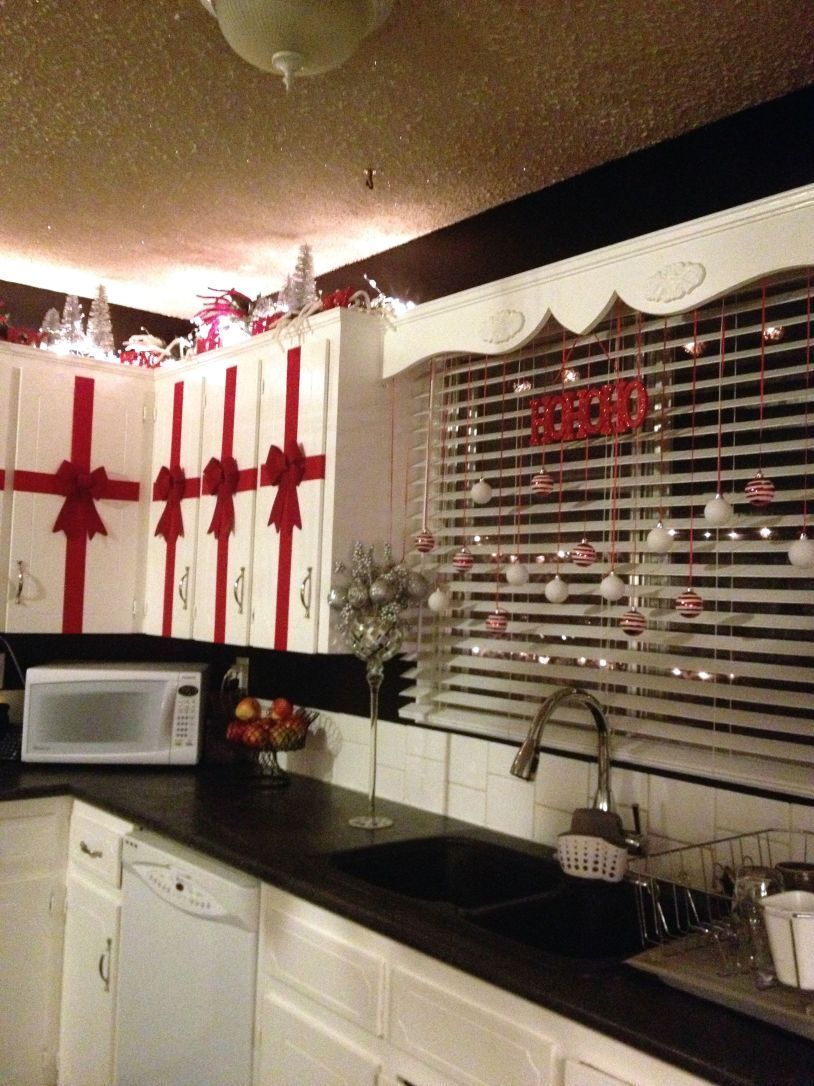 16 diy Christmas Decorations kitchen ideas