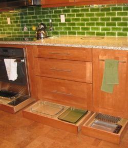 Make a toe kick drawer for extra kitchen storage! - Make a toe kick drawer for extra kitchen storage! -   16 diy Kitchen upgrades ideas