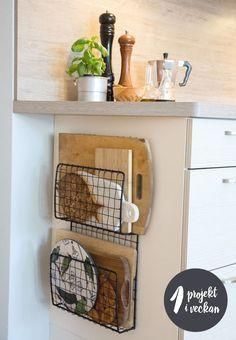 Cleaning floor and bench surfaces from unnecessary gadgets - project week 29 (Storage Queen) - Cleaning floor and bench surfaces from unnecessary gadgets - project week 29 (Storage Queen) -   17 diy Apartment projects ideas
