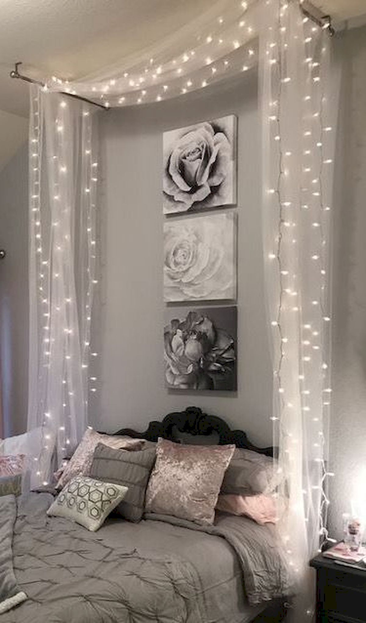 30 Beautiful DIY Bedroom Fairy Lights - 30 Beautiful DIY Bedroom Fairy Lights -   18 diy Beauty room ideas