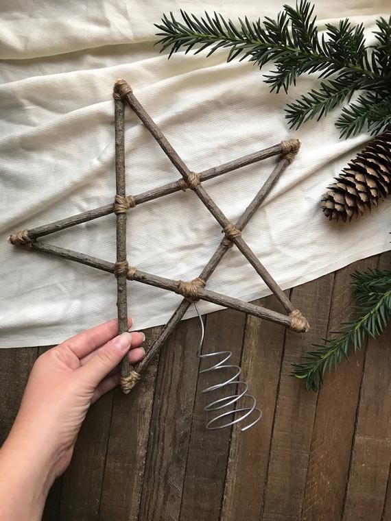 MEDIUM 11 pouces Christmas Tree Star Natural Wood and Twine / Christmas Tree Topper Sticks Branches Primitive Eco Friendly Woodland Decor - MEDIUM 11 pouces Christmas Tree Star Natural Wood and Twine / Christmas Tree Topper Sticks Branches Primitive Eco Friendly Woodland Decor -   18 diy Decorations tree ideas