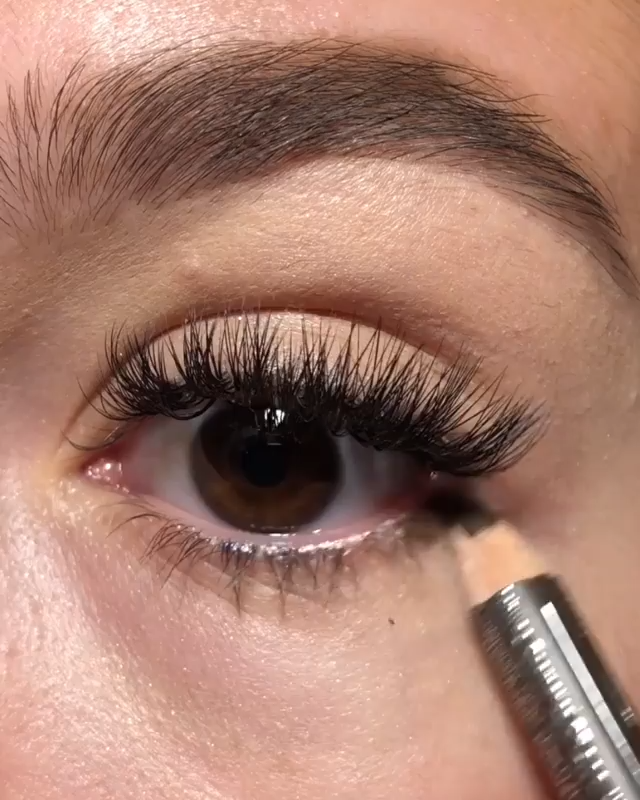 Quick eye makeup tutorial - Quick eye makeup tutorial -   13 diy Makeup tutorial ideas