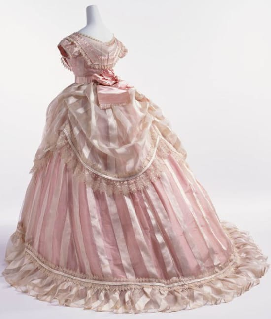 You're Sure To Be Tickled Pink By This Victorian Era Fashion - You're Sure To Be Tickled Pink By This Victorian Era Fashion -   14 beauty Dresses victorian ideas