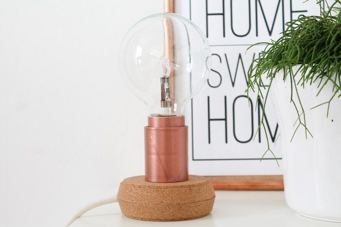 DIY LAMPE A POSER | Oui Are Makers - DIY LAMPE A POSER | Oui Are Makers -   15 diy Lamp recup ideas