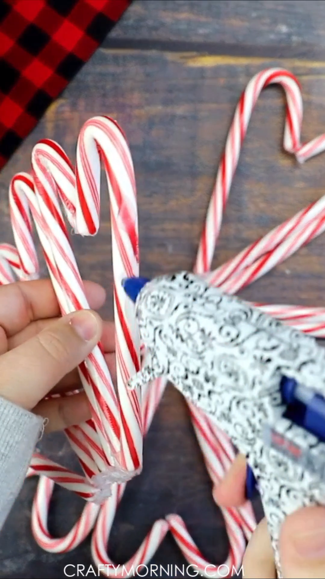 Candy Cane Wreath - Candy Cane Wreath -   16 diy Christmas Decorations crafts ideas