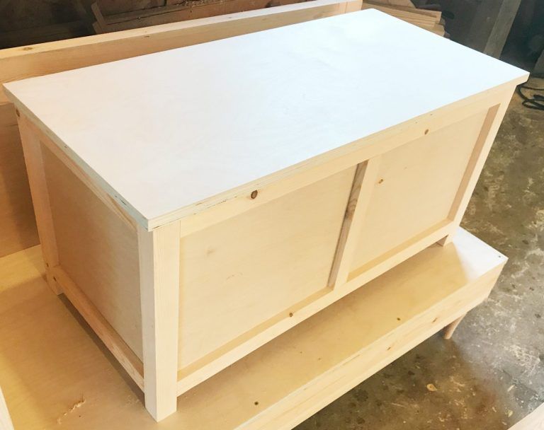 How to Build a Simple DIY Storage Chest - How to Build a Simple DIY Storage Chest -   16 diy Wood chest ideas