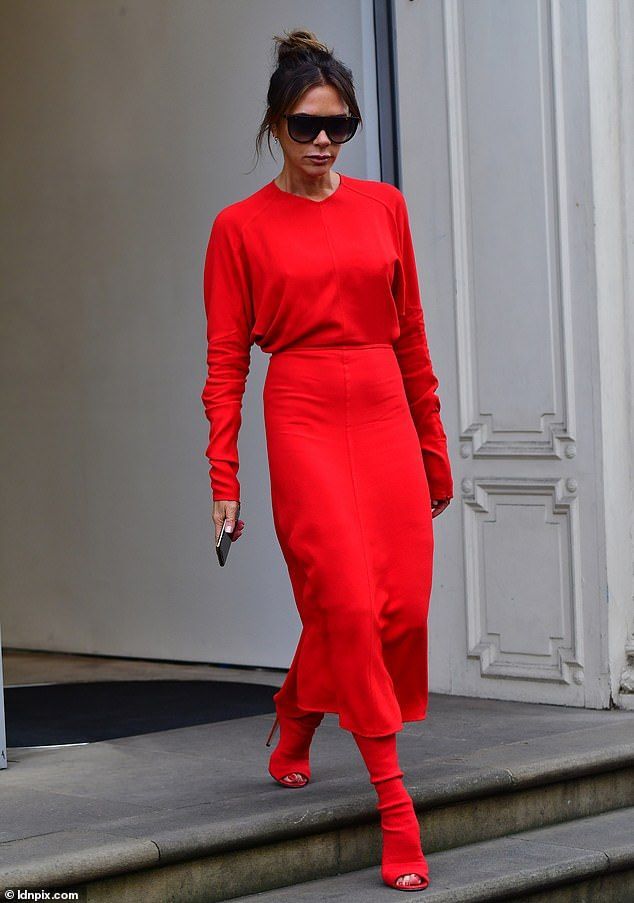 Victoria Beckham wears an all-red outfit ahead of NYFW - Victoria Beckham wears an all-red outfit ahead of NYFW -   17 celebrity style 2019 ideas