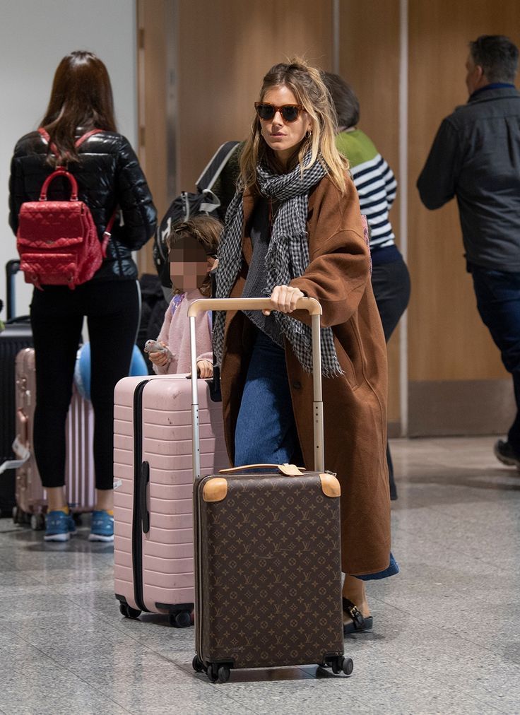 25 Airport Fashion Outfits to Travel in Style - Christobel Travel - 25 Airport Fashion Outfits to Travel in Style - Christobel Travel -   17 celebrity style 2019 ideas