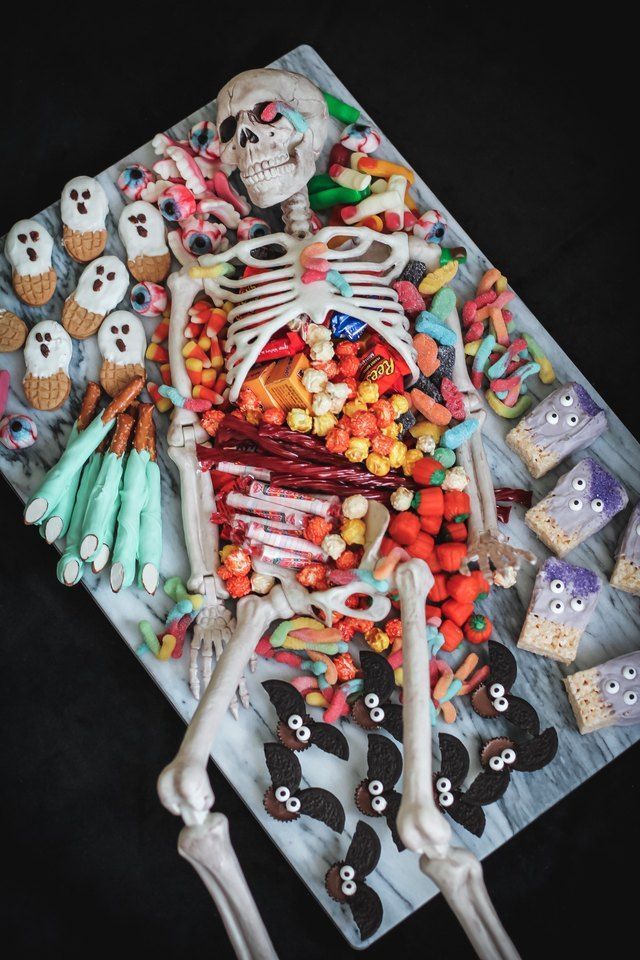 How to Make a Skeleton Party Platter | eHow.com - How to Make a Skeleton Party Platter | eHow.com -   18 diy Food party ideas