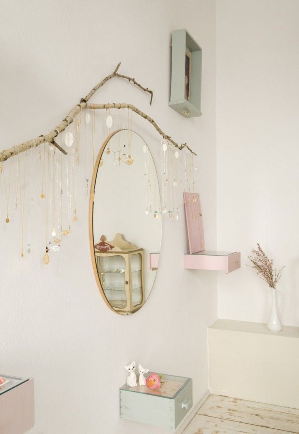 Simple Beautiful DIY Home Decor Ideas Out Off Tree Branches Part 8 | Elonahome.com - Simple Beautiful DIY Home Decor Ideas Out Off Tree Branches Part 8 | Elonahome.com -   18 vintage beauty Room ideas