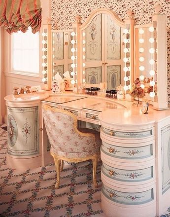 How to DIY Your Dream Vanity - How to DIY Your Dream Vanity -   18 vintage beauty Room ideas