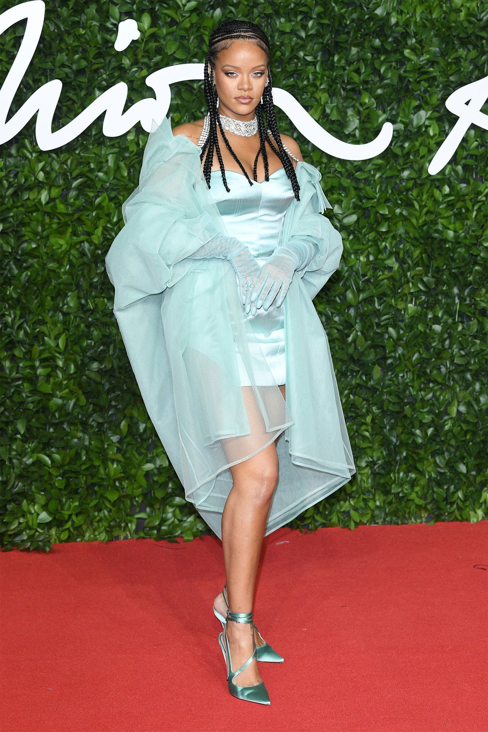 Puffer Coat Gowns Take Over the Red Carpet at the 2019 Fashion Awards - Puffer Coat Gowns Take Over the Red Carpet at the 2019 Fashion Awards -   19 style Dress red ideas