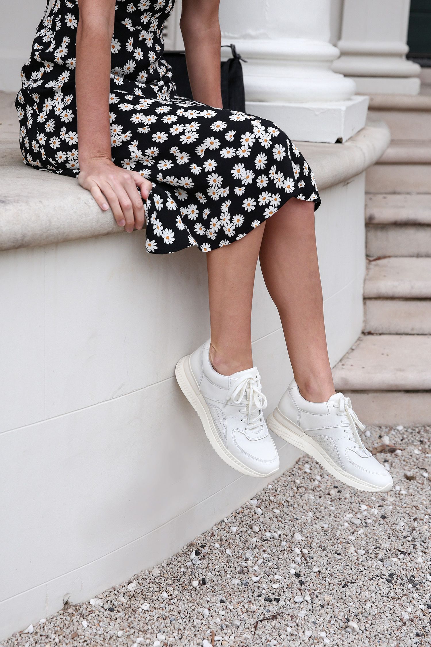 Styling the Tread by Everlane sneakers three ways | Mademoiselle | A Minimalist Fashion Blog - Styling the Tread by Everlane sneakers three ways | Mademoiselle | A Minimalist Fashion Blog -   22 style Inspiration sneakers ideas