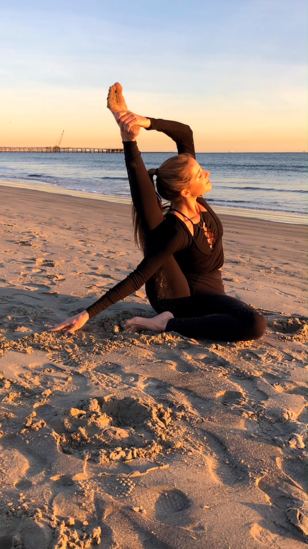 Beach Yoga Flow - Beach Yoga Flow -   9 fitness Aesthetic yoga ideas