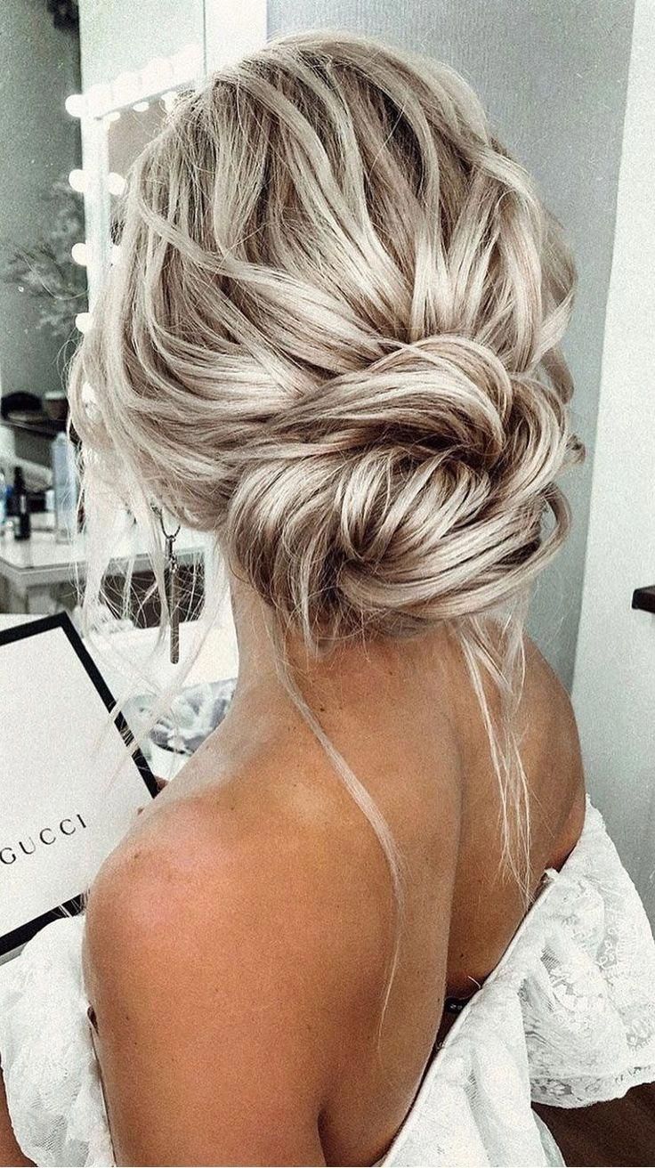 Gorgeous & Super-Chic Hairstyle That's Breathtaking - Gorgeous & Super-Chic Hairstyle That's Breathtaking -   12 style Hair messy ideas