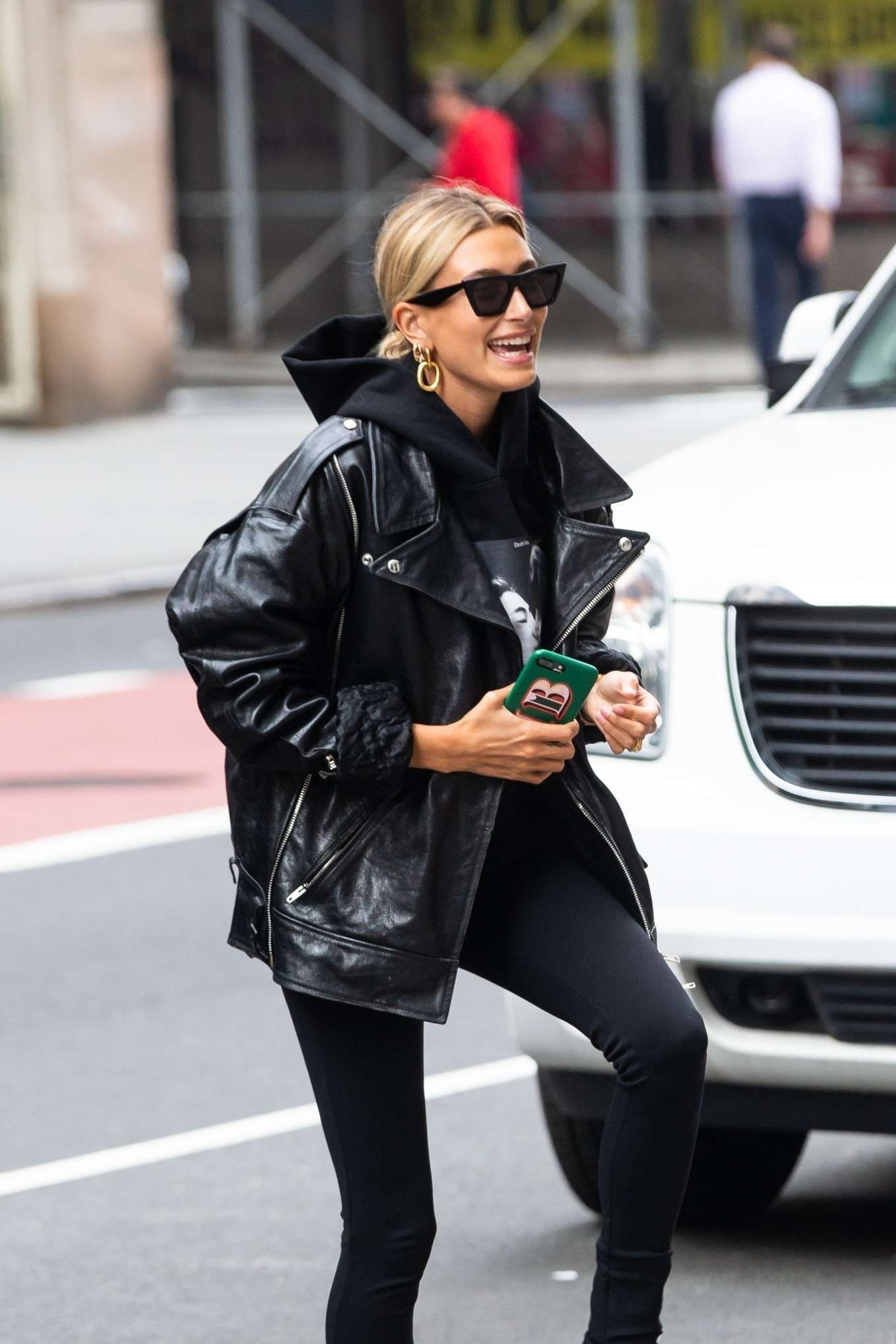 Hailey Bieber Goes Shopping, These Are The Black Denim Jeans She Buys - Hailey Bieber Goes Shopping, These Are The Black Denim Jeans She Buys -   14 fitness Style 2019 ideas