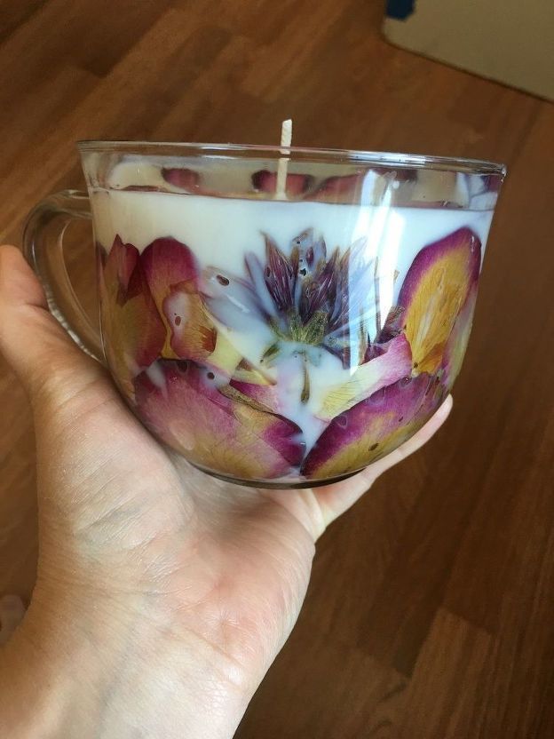 Homemade Pressed Flower Candles - Homemade Pressed Flower Candles -   16 diy Gifts creative ideas