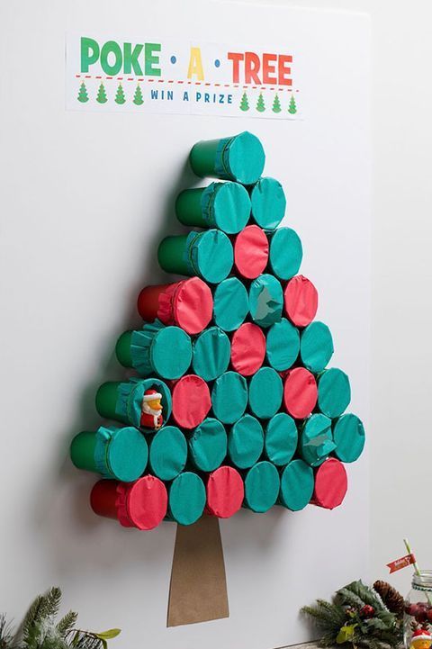 These Family Christmas Games Will Get Everyone Ho Ho Ho-Ing With Laughter - These Family Christmas Games Will Get Everyone Ho Ho Ho-Ing With Laughter -   17 diy Christmas games ideas