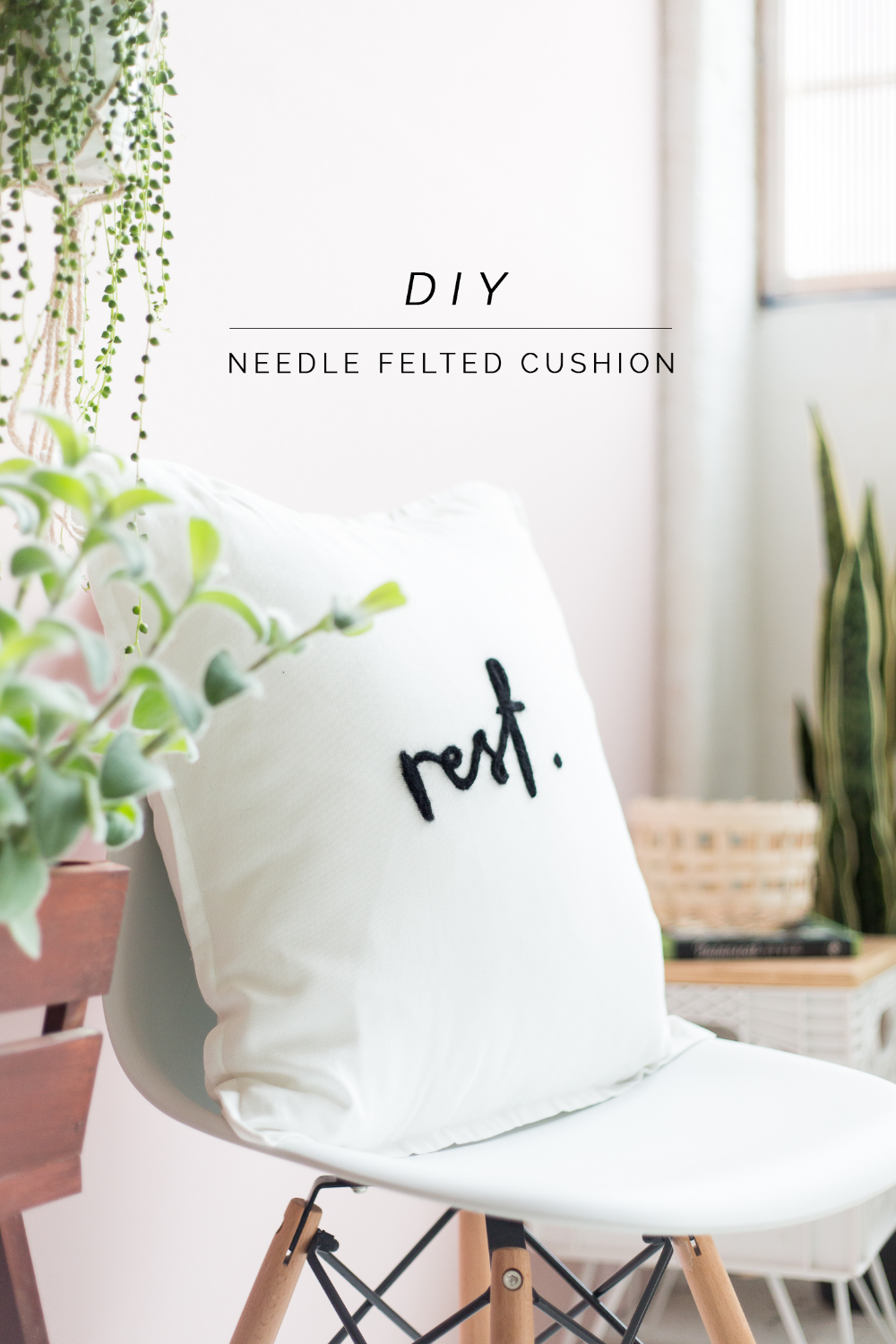 DIY Needle Felted Word Cushion | Fall For DIY - DIY Needle Felted Word Cushion | Fall For DIY -   17 diy Decorations cojines ideas