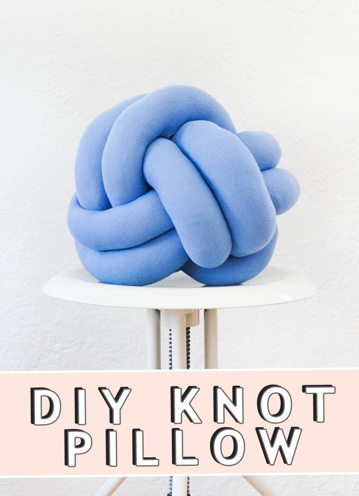 How to Make a DIY Knot Pillow Instructions | Sugar & Cloth - How to Make a DIY Knot Pillow Instructions | Sugar & Cloth -   17 diy Decorations cojines ideas