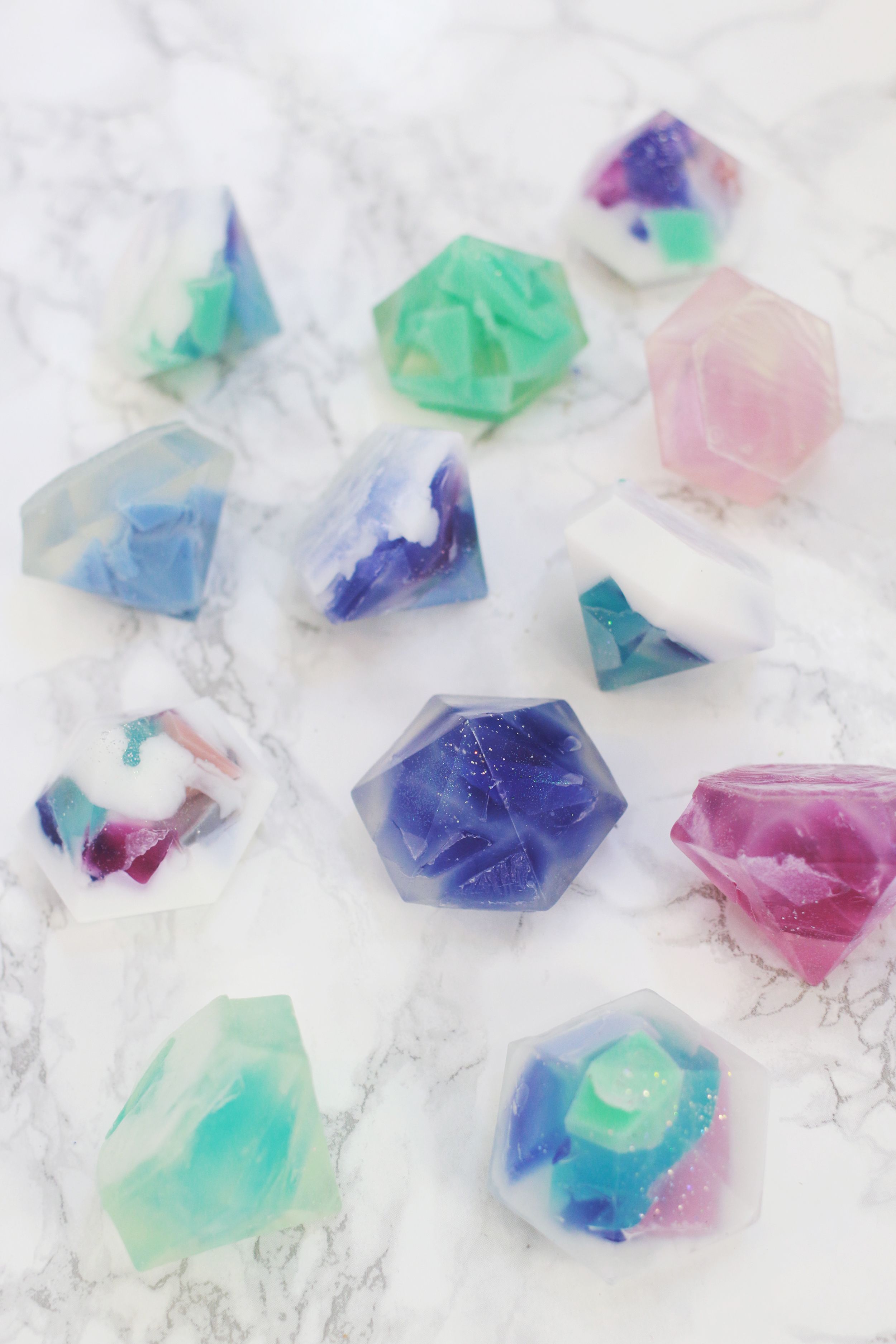 17 diy Soap gemstone ideas