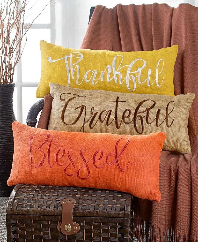 Embroidered Burlap Bench Pillows - Embroidered Burlap Bench Pillows -   18 diy Pillows painted ideas