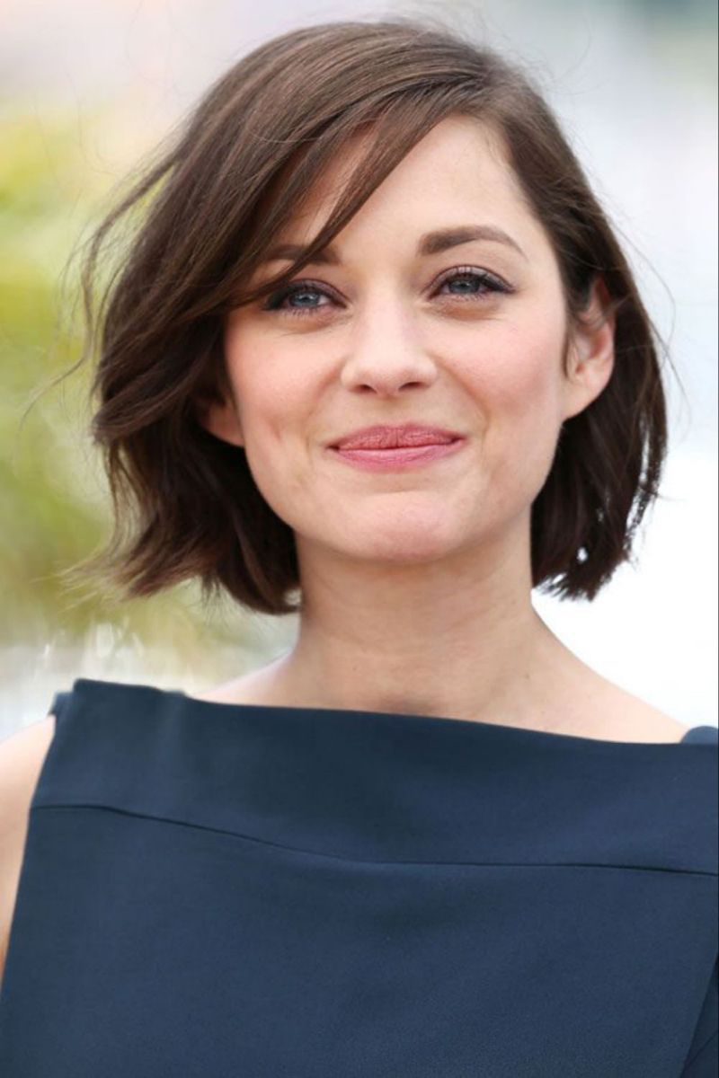 12 Ways to Style Your Hair like a French Girl - 12 Ways to Style Your Hair like a French Girl -   18 style French hair ideas