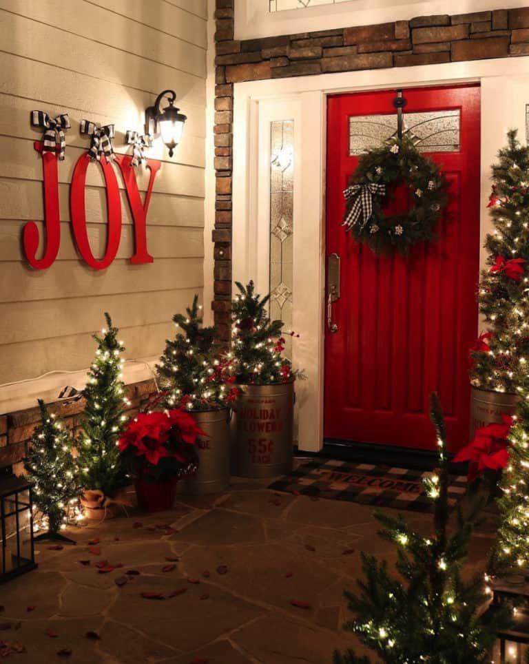 30 Stunning Outdoor Christmas Decorations To Make The Season Bright - 30 Stunning Outdoor Christmas Decorations To Make The Season Bright -   19 diy Decorations noel ideas