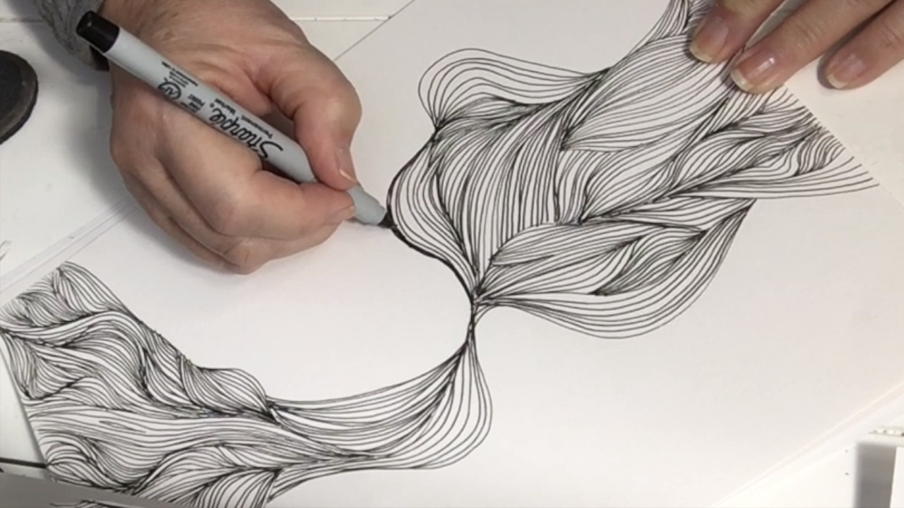 Short video of tangled zentangle, doodle for relaxation. Easy and fun, learn to draw a Tangle - Short video of tangled zentangle, doodle for relaxation. Easy and fun, learn to draw a Tangle -   21 beauty Drawings videos ideas