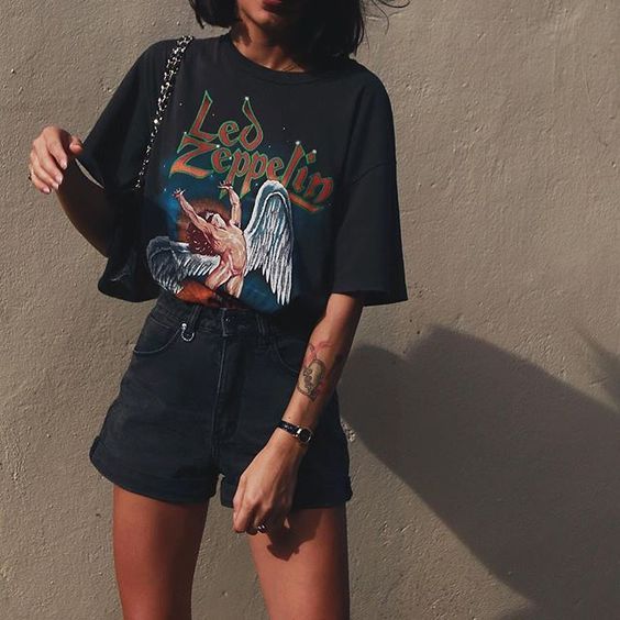 37 Shorts Outfit Ideas – How to wear your favorite shorts this summer - 37 Shorts Outfit Ideas – How to wear your favorite shorts this summer -   grunge style Summer