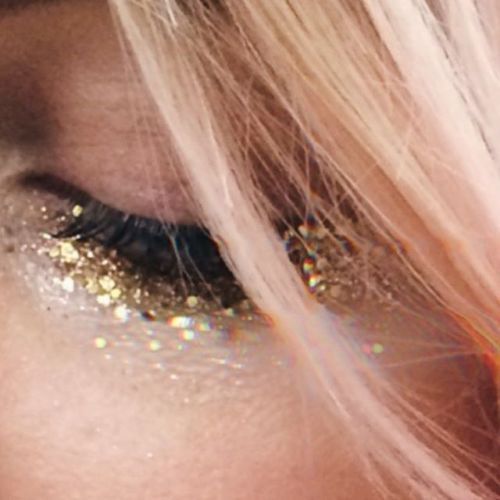 8 beauty Aesthetic glitter ideas