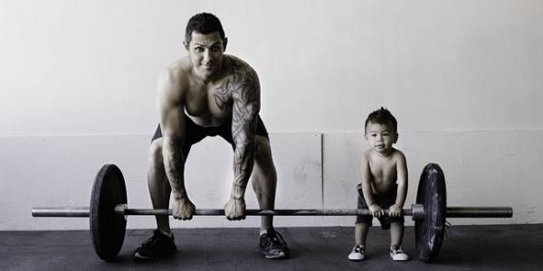 9 family fitness Photoshoot ideas