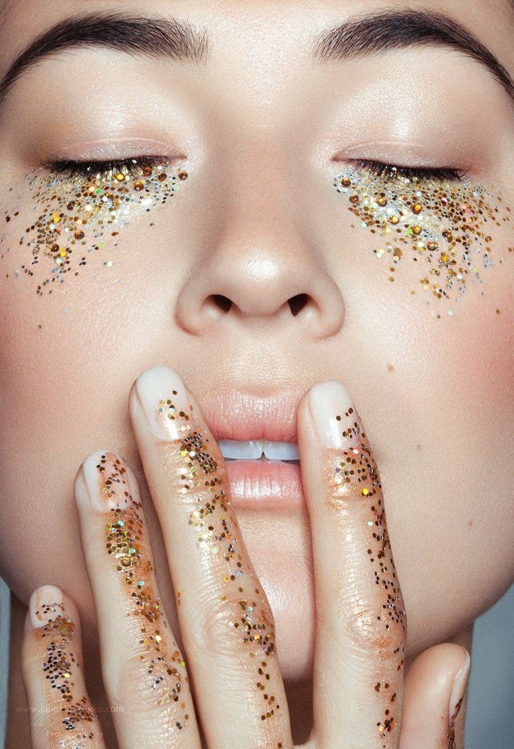 50+ Creative Portrait Examples — Richpointofview - 50+ Creative Portrait Examples — Richpointofview -   10 beauty Shoot glitter ideas