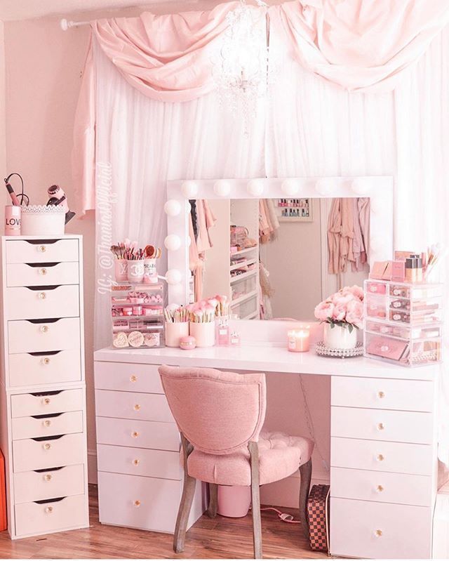 10 glam beauty Room ideas