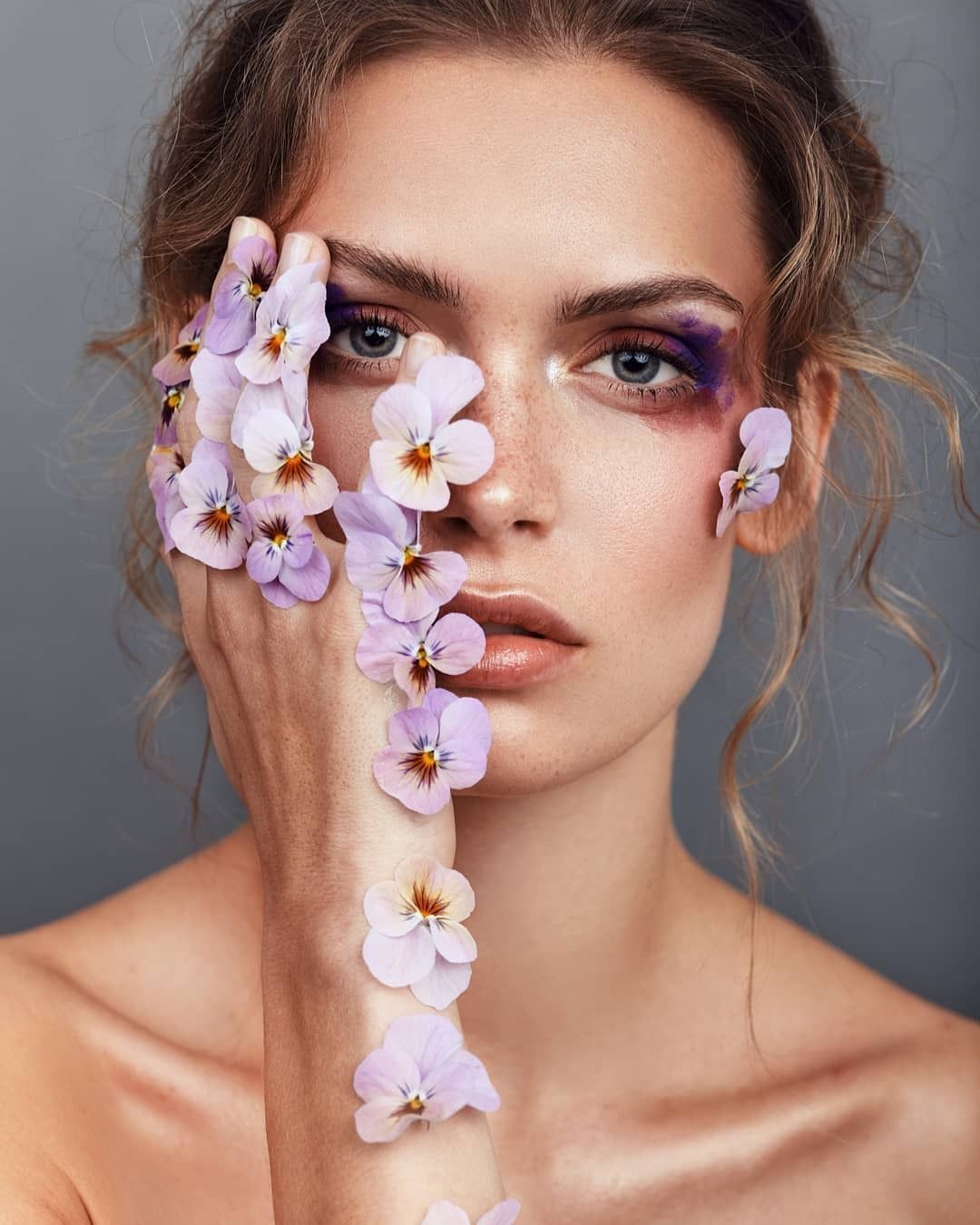 12 beauty Photoshoot flowers ideas