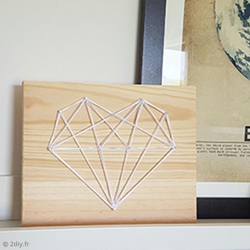 DIY Tableau String Art : Coeur Origami - Id?es conseils et tuto Home d?co, cadre & tableau - DIY Tableau String Art : Coeur Origami - Id?es conseils et tuto Home d?co, cadre & tableau -   15 diy Facile tableau ideas