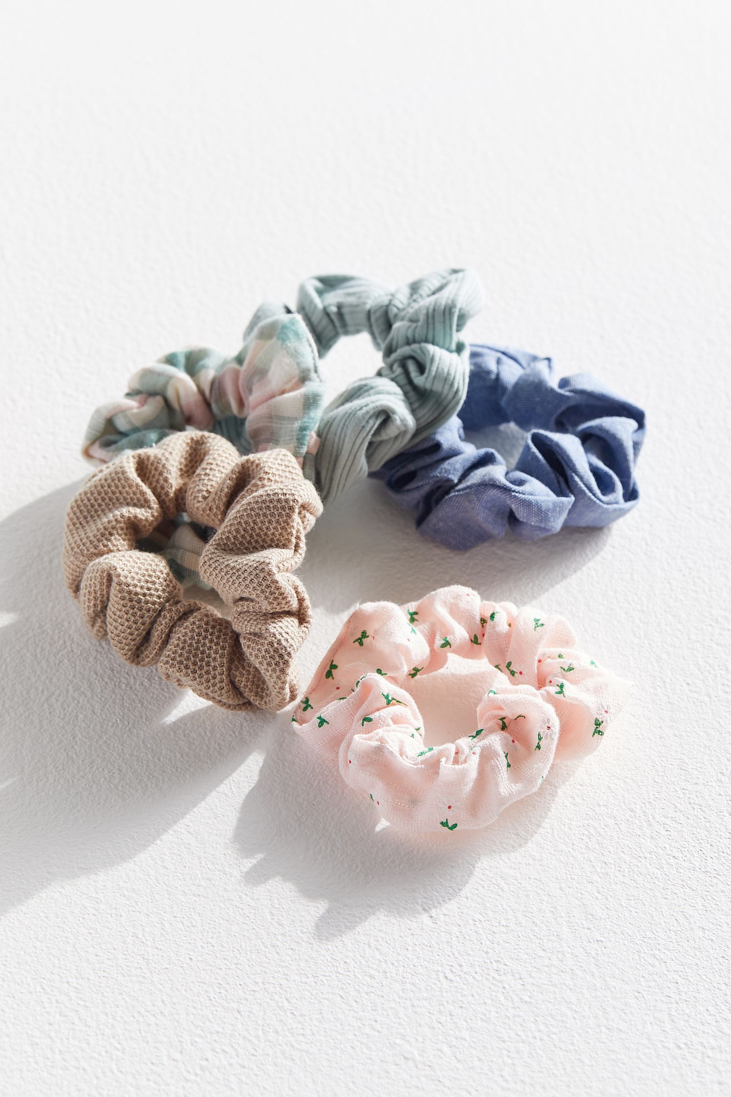 Days Of The Week Scrunchie Set - Days Of The Week Scrunchie Set -   15 diy Scrunchie dimensions ideas