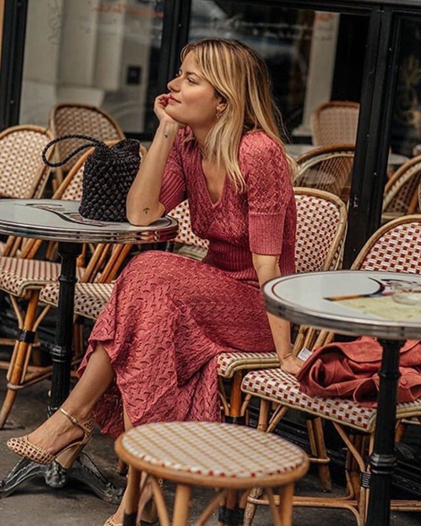10 absolutely chic ways to dress like a Parisienne - 10 absolutely chic ways to dress like a Parisienne -   15 french style Dress ideas