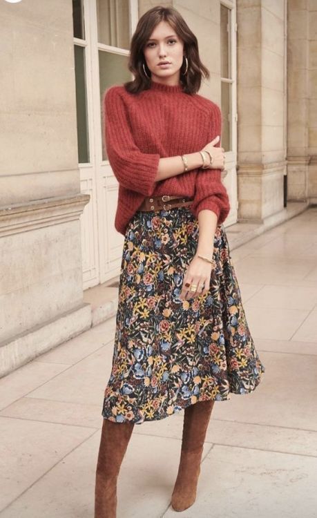 Fall Outfit - Floral Skirt, Boho Shoes & Hippie Sweater - Fall Outfit - Floral Skirt, Boho Shoes & Hippie Sweater -   15 style Bohemian fashion ideas