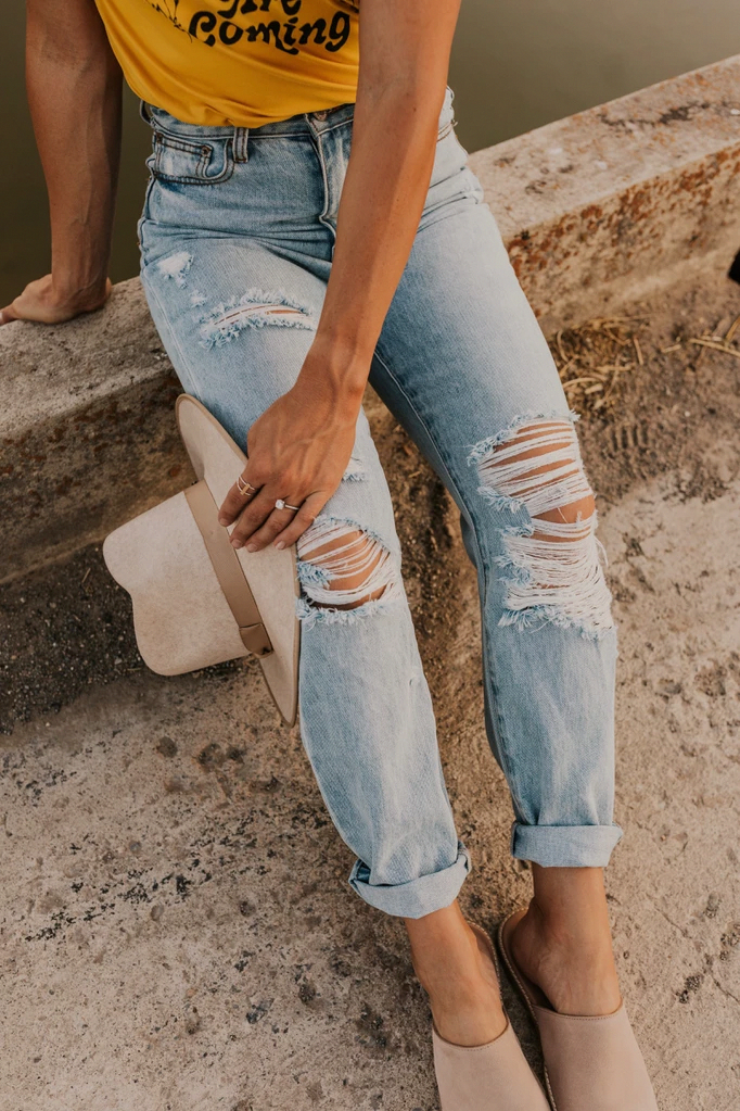 Tom High Rise Distressed Jeans - Tom High Rise Distressed Jeans -   15 style Inspiration jeans ideas