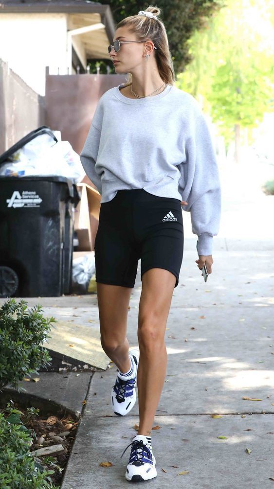 The Best Hailey Bieber Outfits from 2019 — WOAHSTYLE - The Best Hailey Bieber Outfits from 2019 — WOAHSTYLE -   17 fitness Style street ideas