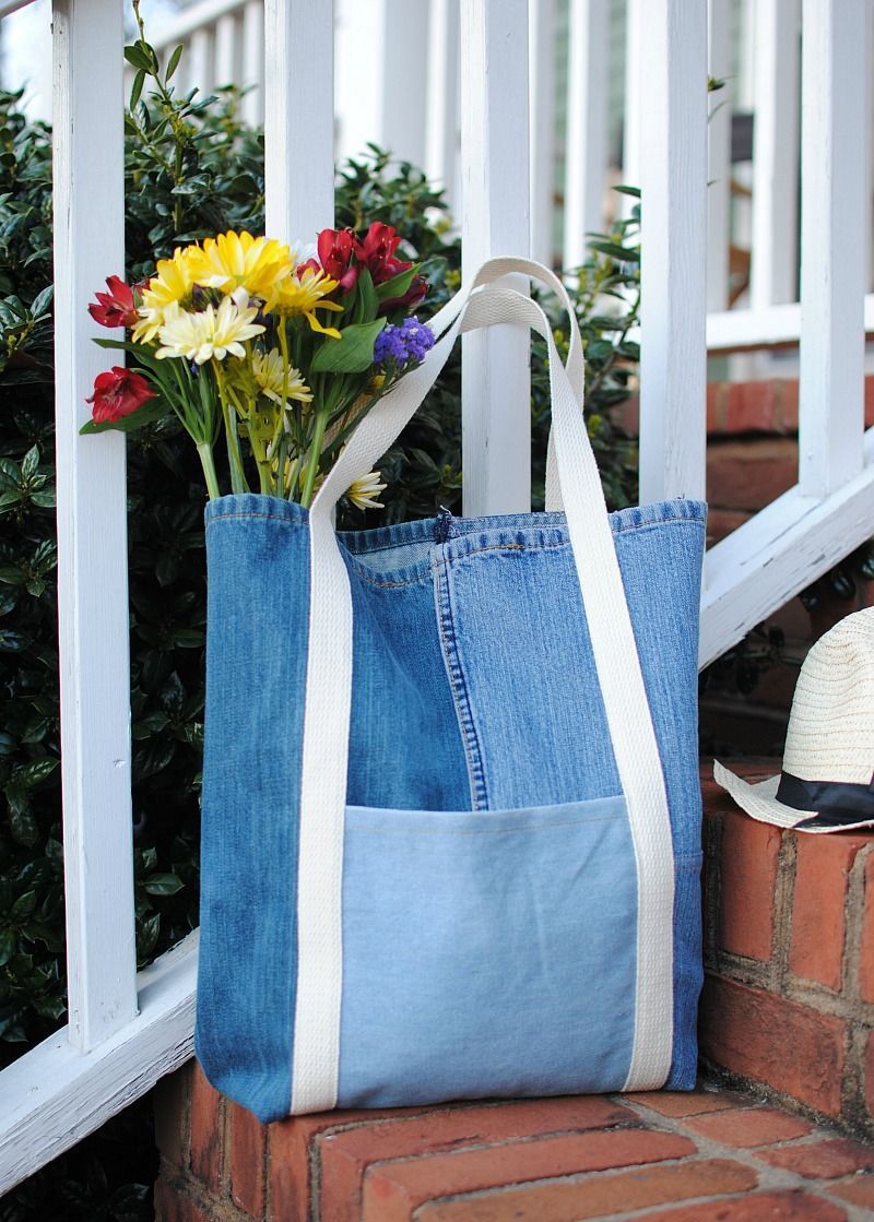 Earth Day DIY: Upcycled Jeans Tote Bag - Earth Day DIY: Upcycled Jeans Tote Bag -   18 diy Bag crafts ideas