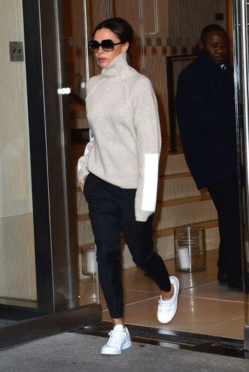 28 Of The Best Victoria Beckham Outfits - 28 Of The Best Victoria Beckham Outfits -   18 victoria beckham style Casual ideas
