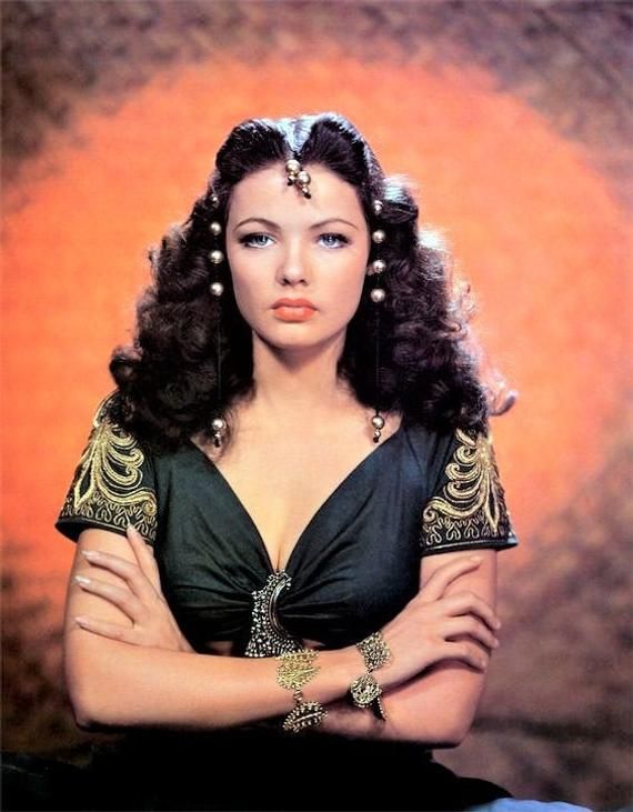 GENE TIERNEY in the 1941 movie 'Sundown.' 5x7 gloss photo print of the vintage actress. Very beautiful.. - GENE TIERNEY in the 1941 movie 'Sundown.' 5x7 gloss photo print of the vintage actress. Very beautiful.. -   18 vintage beauty Icon ideas