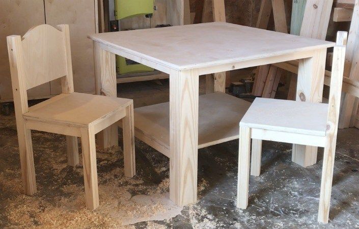 How to Build a DIY Kids Play Table and Chairs--Free Building Plans - How to Build a DIY Kids Play Table and Chairs--Free Building Plans -   19 diy Kids chair ideas