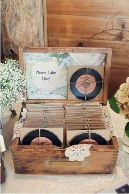 7 of the Best Wedding Favors for Guests | Woman Getting Married - 7 of the Best Wedding Favors for Guests | Woman Getting Married -   14 diy Wedding cheap ideas